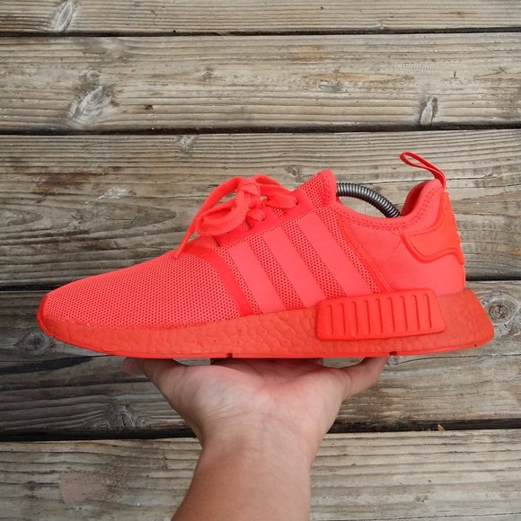 Size 9.5 Men / Size 11 Women adidas NMD R1 Boost Triple Solar Red Running Shoes - Picture 3 of 8